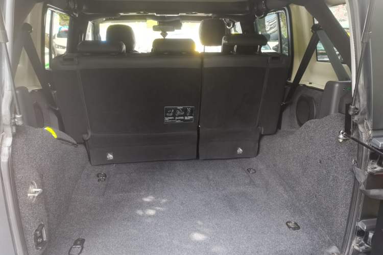 Used BAIC Off-Road BJ40 2023 2.0D Automatic Four-Wheel Drive Blade Hero Edition Adventurer Type Trunk