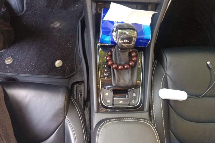 Used Skoda Kodiaq 2019 Facelifted TSI380 7-Seater All-Wheel-Drive Luxury Enjoyment Edition China VI Standard