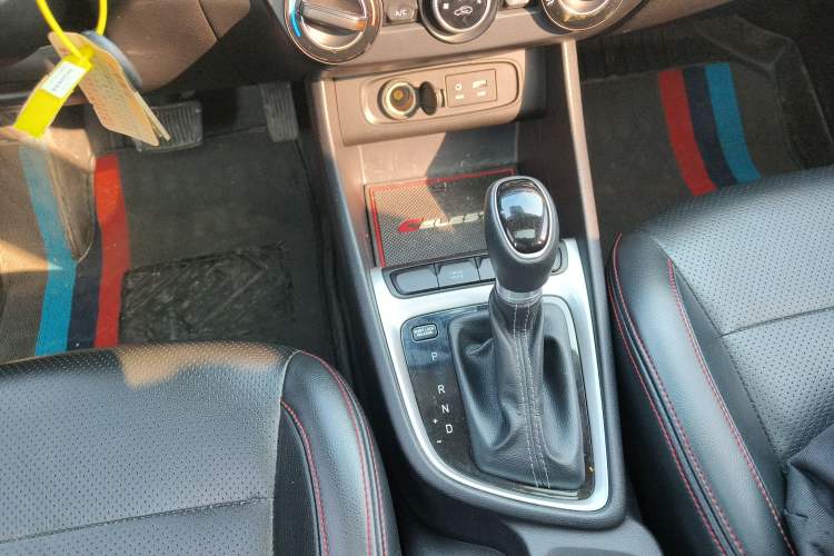 Used Hyundai Celesta 2017 1.6L Automatic Enjoyment Version GLS