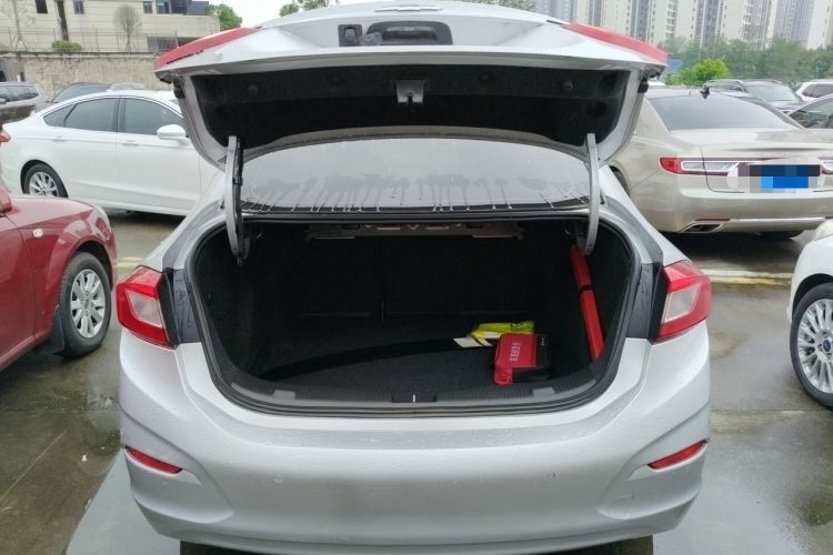 Used Chevrolet Cruze 2018 Redline 330T Dual-Clutch Flagship Edition Trunk