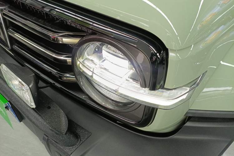 Used Tank 300 2021 City Edition 2.0T—Truly Stylish Left Front Headlight