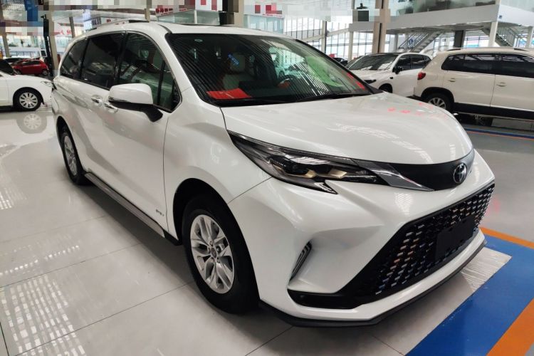 Used Toyota Granvia 2024 2.5L Hybrid Comfort Edition