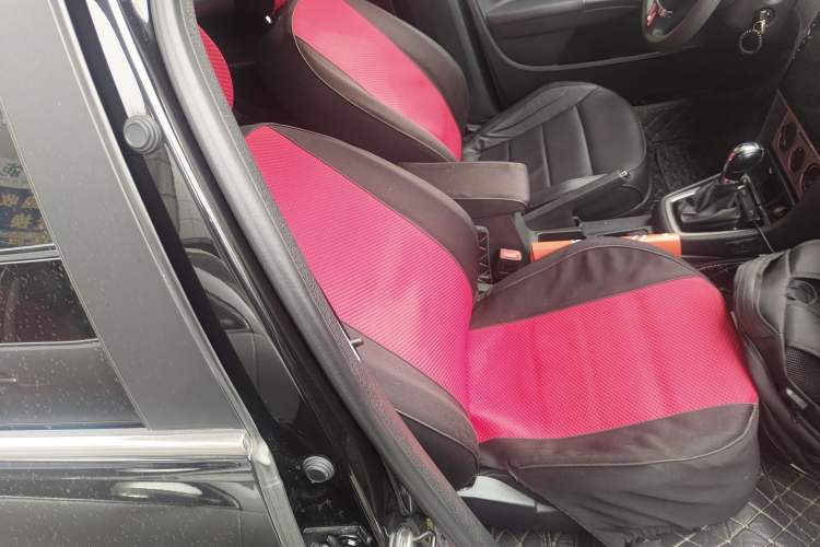 Used Volkswagen Lavida 2013 Revised Version 1.4 TSI DSG Comfort Edition
