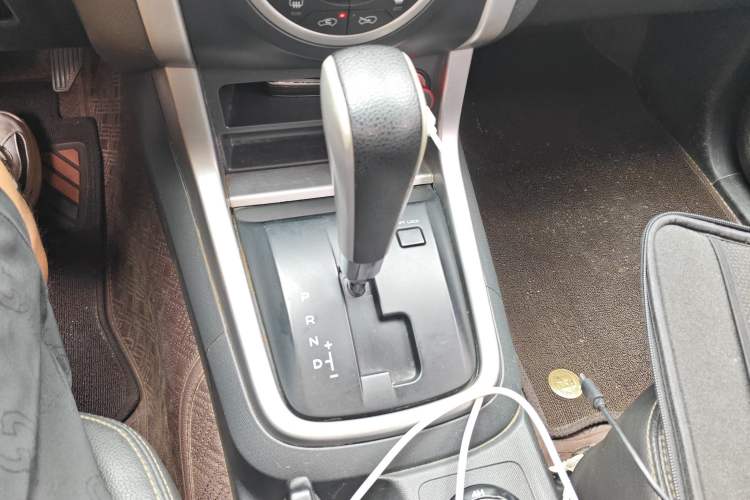 Used Isuzu D-MAX 2018 3.0T Four-Wheel Drive Automatic Ultra-Luxury Version 4JJ1-TC HI