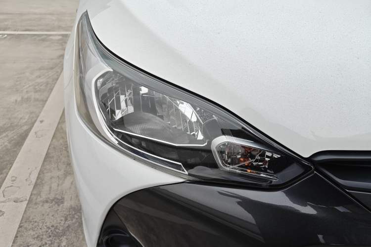 Used Toyota YARiS L Zhi Xuan 2020 1.5L CVT Leading Edition Right Front Headlight