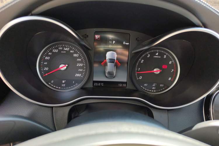 Used Mercedes-Benz C-Class 2018 C 200 L Sport Edition Instrument Cluster