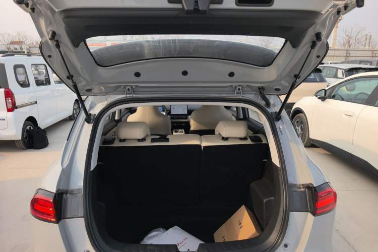 Used Wuling Bingo PLUS 2024 401 km Range 5-Seater Version