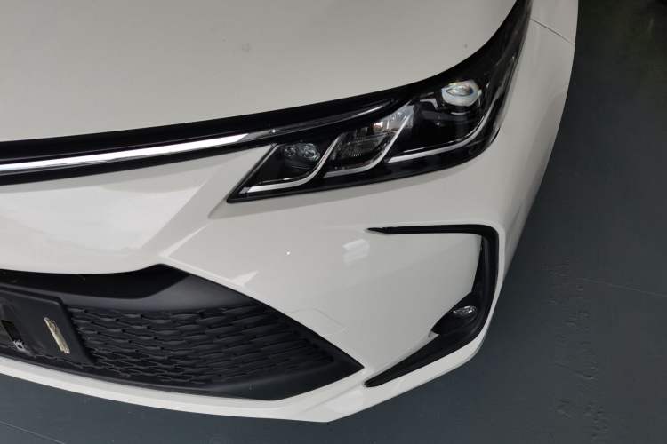 Used Toyota Corolla 2023 1.8L Smart Electric Hybrid Dual-Motor Pioneer Edition
