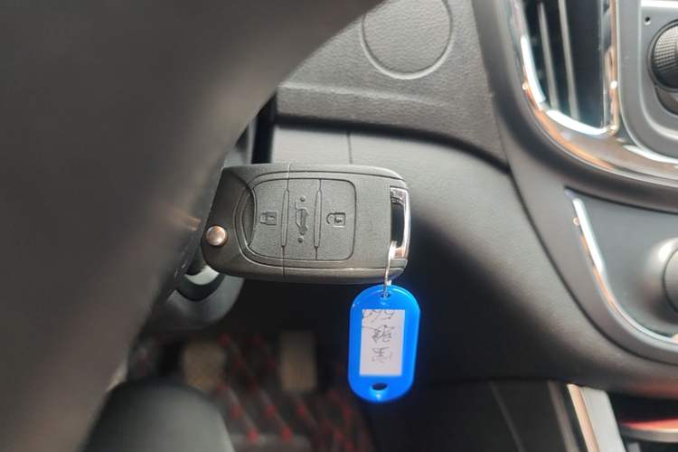 Used Baojun 560 2015 1.8L Manual Elite Edition