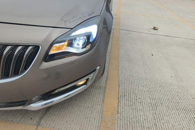 Used Buick Regal 2014 2.0L Leading Fashion Edition Left Front Headlight