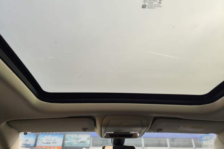 Used Cadillac XT5 2018 25T Luxury Model