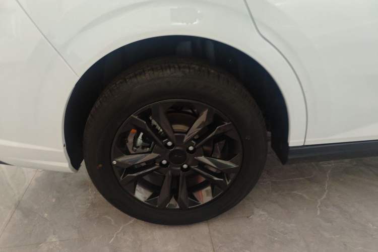 Used Dongfeng Aeolus Yixuan 2025 1.5L Glory Edition