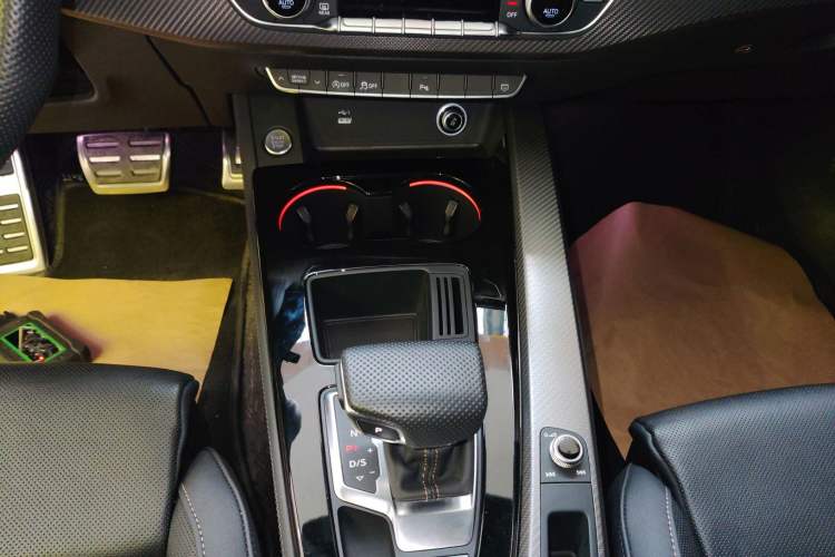 Used Audi A4L 2024 40 TFSI quattro RS Performance Package