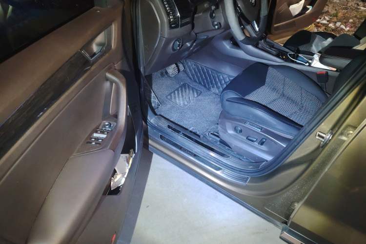 Used Skoda Kodiaq 2017 TSI380 7-Seater Four-Wheel-Drive Flagship Edition