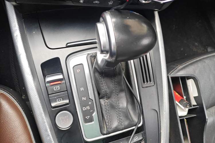 Used Audi Q5 2017 Plus 40 TFSI Technology Model