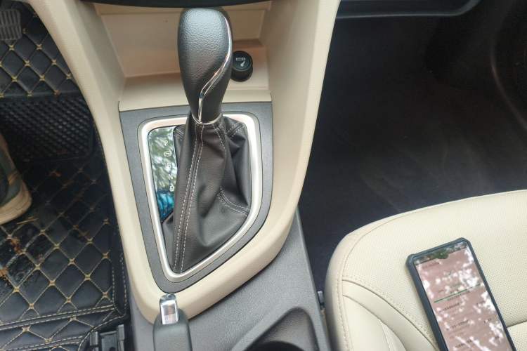 Used Buick GT 2021 Exemplar 1.5L Automatic Elite Version Gear Lever