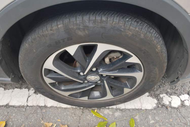 Used Toyota IZOA 2018 2.0L Yichi Edition China V Standard
