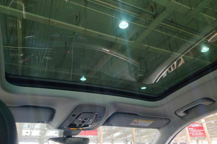 Used Audi Q5L 2018 40 TFSI Prestige Edition China V Headliner