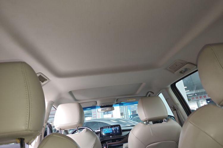 Used Buick GL8 2023 Land Executive Class Smart Enjoyment Model