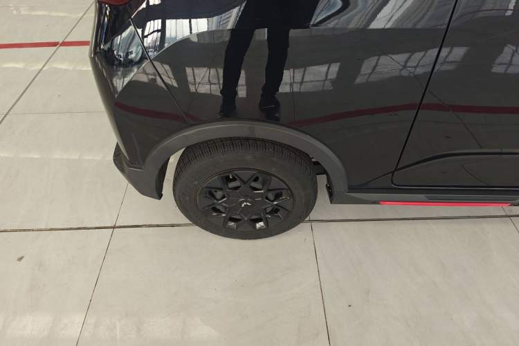 Used Wuling Hongguang MINIEV 2022 GAMEBOY 200km Gaming Edition with Lithium Iron Phosphate Exterior 5