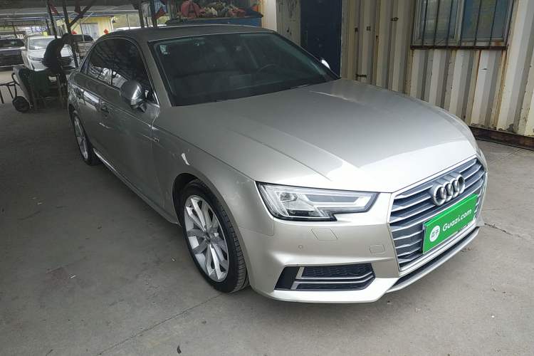 Used Audi A4L 2018 30th Anniversary Edition 40 TFSI Trendy Model Front Right 45 Deg