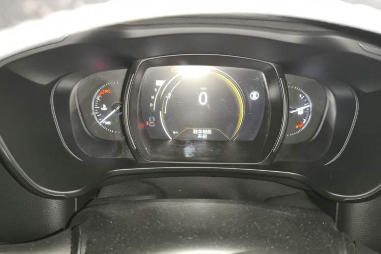 Used Renault Kadjar 2016 2.0L Two-Wheel-Drive Luxury Edition
