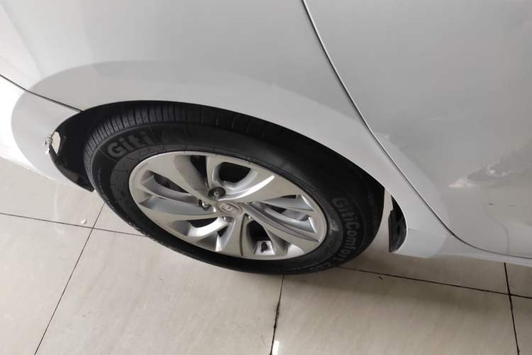 Used CHANGAN Raeton CC 2018 1.5T Automatic Elegant Starry Edition China V Standard
