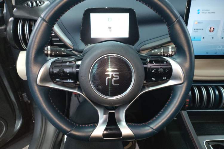 Used BYD Yuan PLUS 2022 430 km Luxury Version Steering Wheel