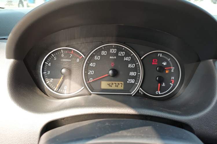 Used Suzuki Swift 2014 1.3L Manual Standard Edition