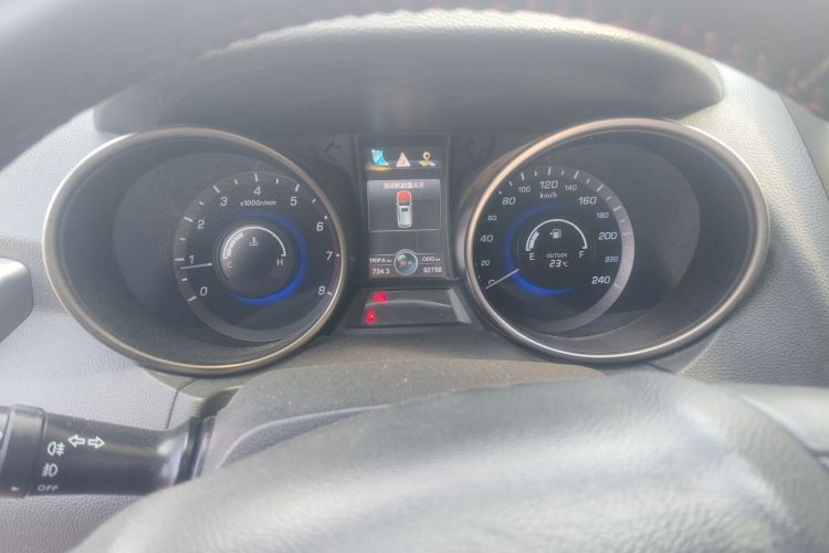 Used CHANGAN CS75 2014 2.0L Manual Leading Version China IV Standard Instrument Cluster