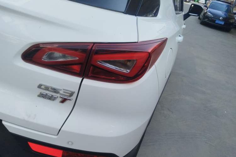 Used GAC Trumpchi GS3 2017 200T Automatic Luxury Edition