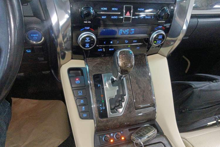 Used Toyota Vellfire 2021 Crown Dual-Engine 2.5L HV Prestige Edition