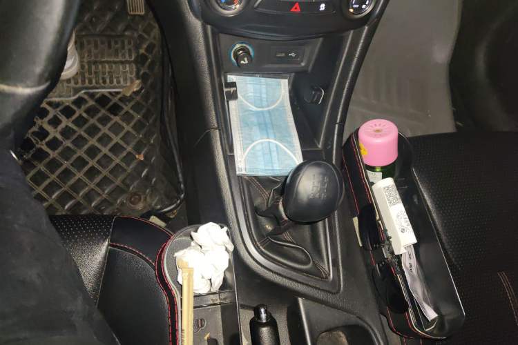 Used Chery Arrizo 5 2017 1.5L Manual Lingchao Edition Gear Lever