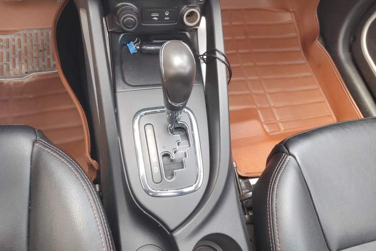 Used Changan CS35 2015 1.6L Automatic Prestige Model China IV Standard