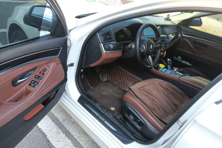 Used BMW 5 Series 2014 520Li Elegant Model