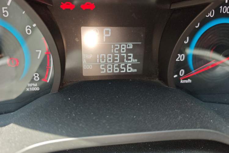 Used Chevrolet Cavalier 2016 1.5L Automatic Xinyue Edition Odometer Close Up