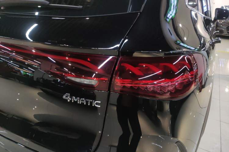 Used Mercedes-Benz EQE SUV 2024 500 4MATIC Luxury Edition Exterior 3