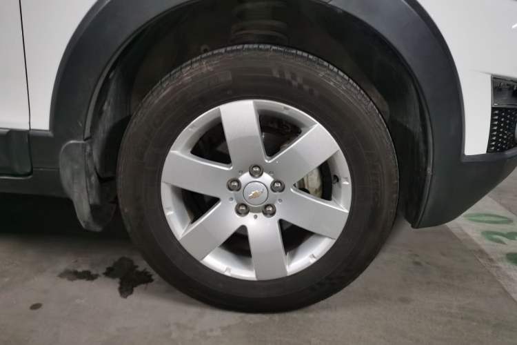 Used Chevrolet Captiva 2014 2.4L Two-Wheel Drive Urban Version 7 Seats