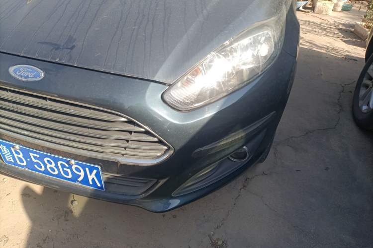 Used Ford Fiesta 2013 Sedan 1.5L Automatic Fashion Edition
