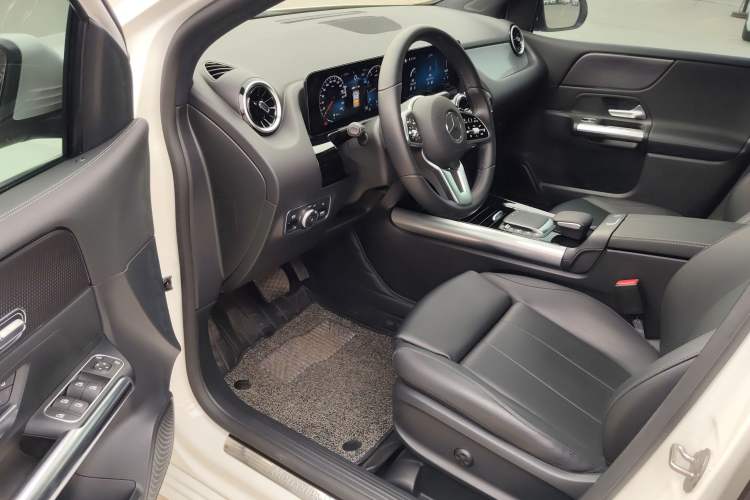 Used Mercedes-Benz B-Class 2022 B 200 Fashion Model Driver Seat