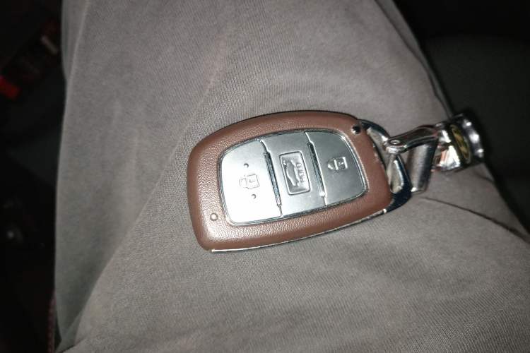 Used Hyundai Elantra (6th Generation / Lingdong) 2019 1.4T Dual-Clutch Xuan Dong · Dynamic Model
