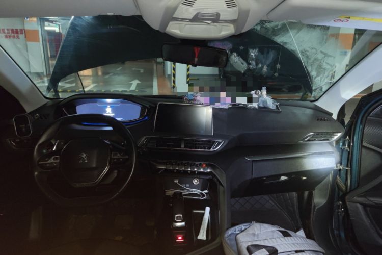 Used Peugeot 5008 2017 380THP 7-Seater Elite Edition
