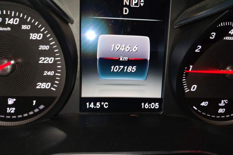 Used Mercedes-Benz C-Class 2015 C 200 L Sport Edition
