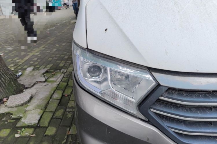 Used CHANGAN KUAYUE Xing V7 2022 1.6L Gasoline Comfort Version 2-Seat Dual-Side Doors DAM16KR Right Front Headlight