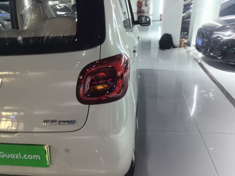 Used Wuling Hongguang MINIEV 2025 Four-Door Version Advanced Edition — 7