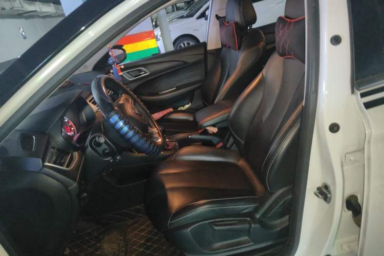 Used Roewe i5 2020 1.5L Manual 4G Connect Leehao Flagship Edition
