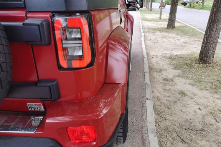 Used BAIC Off-Road BJ40 2023 2.0D Automatic Four-Wheel Drive Blade Hero Edition Adventurer Type (with Front and Rear Electronic Locks)