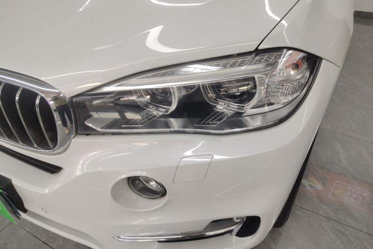 Used BMW X5 2017 xDrive28i
