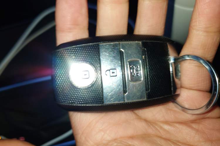 Used Kia K4 2014 1.8L Automatic DLX