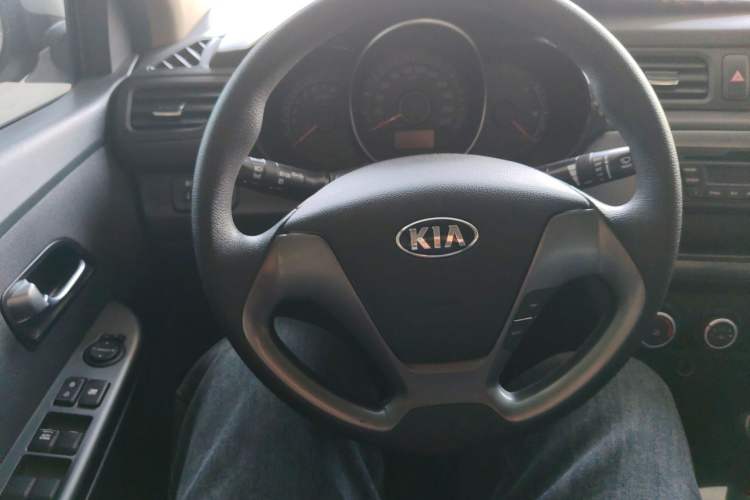 Used Kia K2 2015 Sedan 1.4L Automatic GLS